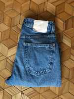 Spodnie jeansy Zara z przetarciami 36 wysoki stan przetarcia dziury