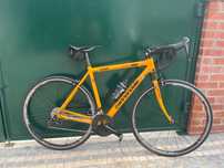 Bicicleta de estrada Cannondale Silk Road 1000