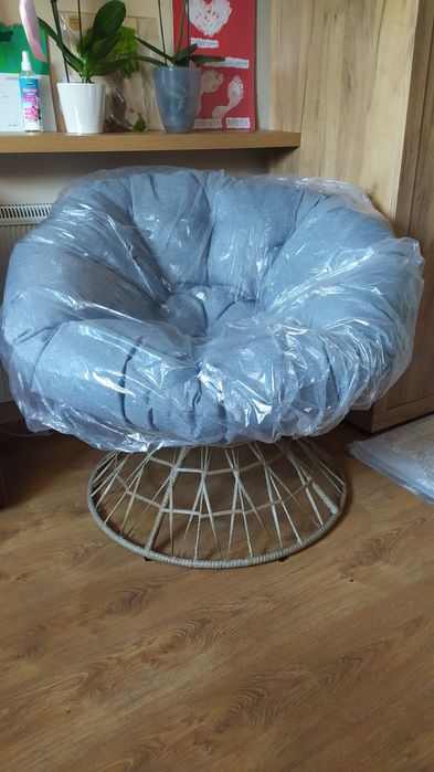 NOWY  fotel obrotowy VITO  na taras do ogrodu.