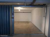 Garagem fechada box
