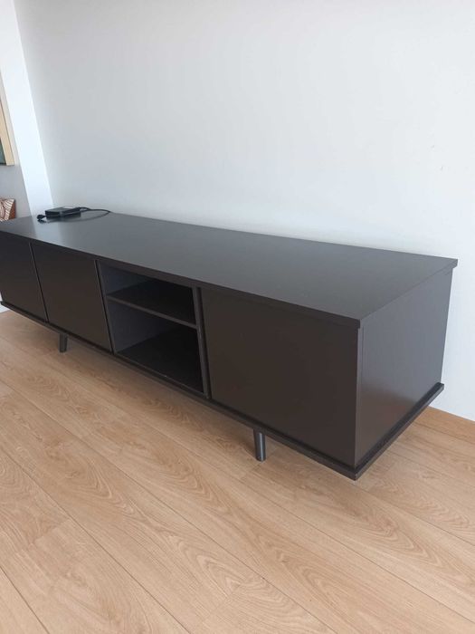 Móvel TV da marca Antarte, modelo Oslo