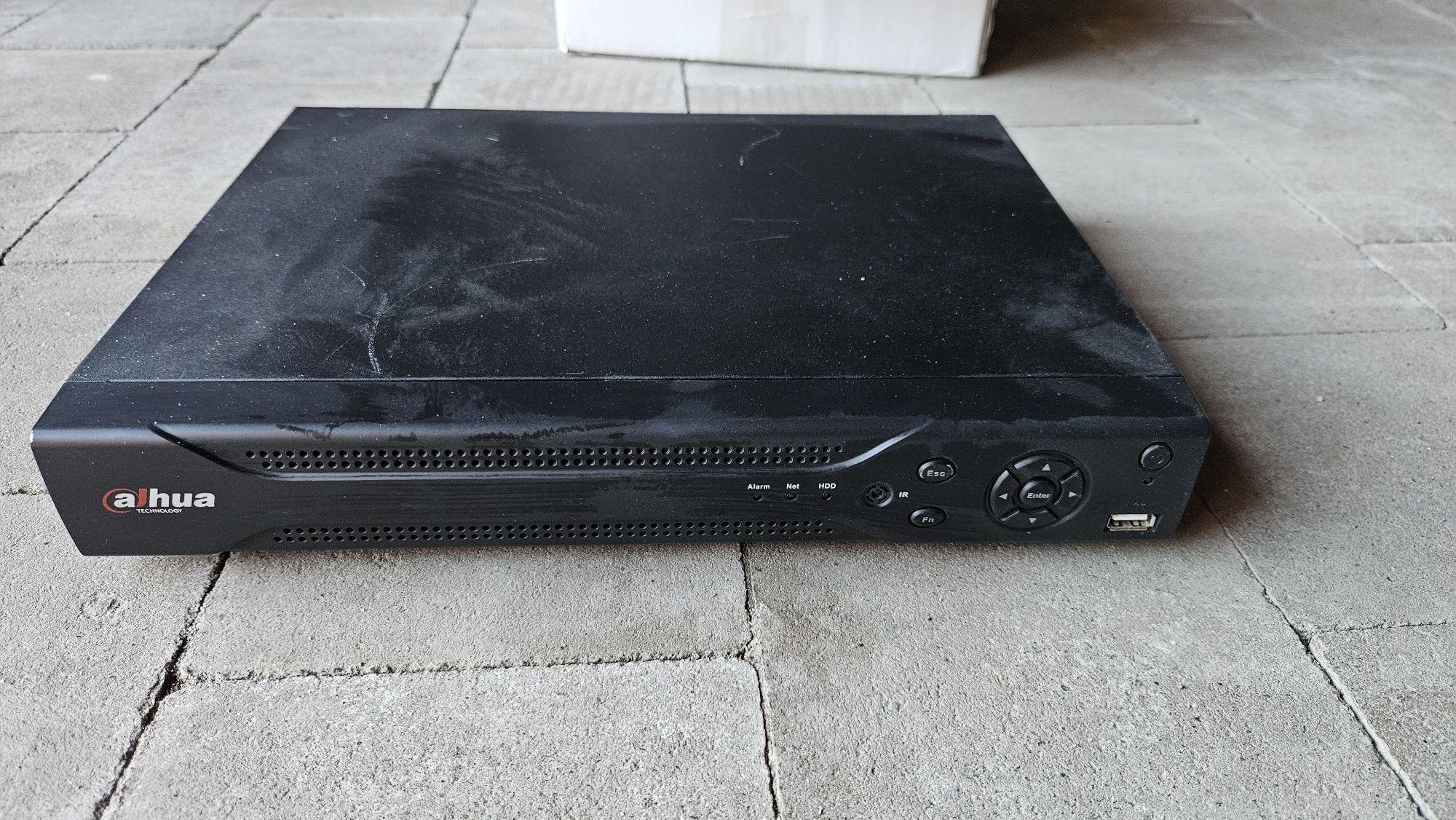 Відеорегістратор DIGITAL MODEL: DH-DVR3104H