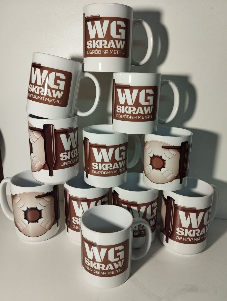 Kubek z własnym logo, zdjecie personalizowany