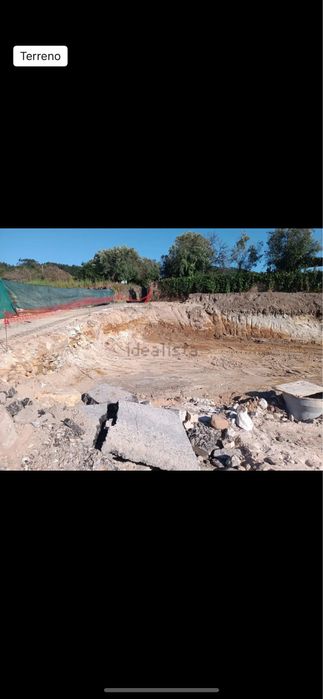 Terreno com Projeto Aprovado para 2 Moradias T4 | Espinhal – Penela