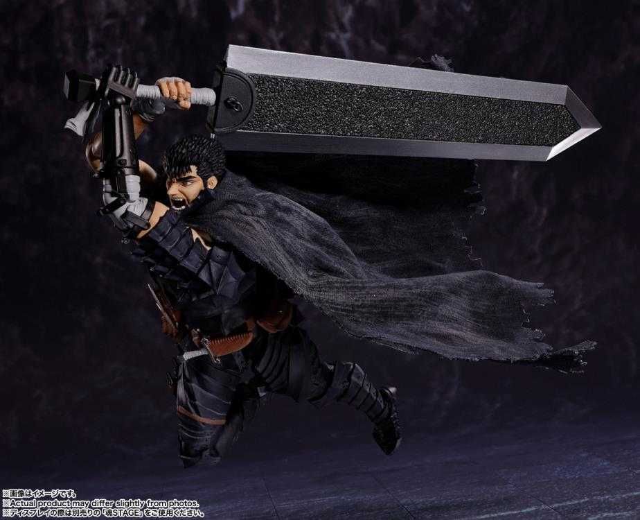 Фігура Берсерк Гатс Berserk S.H.Figuarts Guts (Berserker Armor)