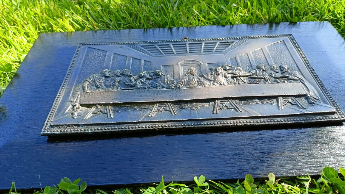 Ostatnia wieczerza 28,5 cm x 15,5 cm z mosiądzu-brązu na desce dębowej