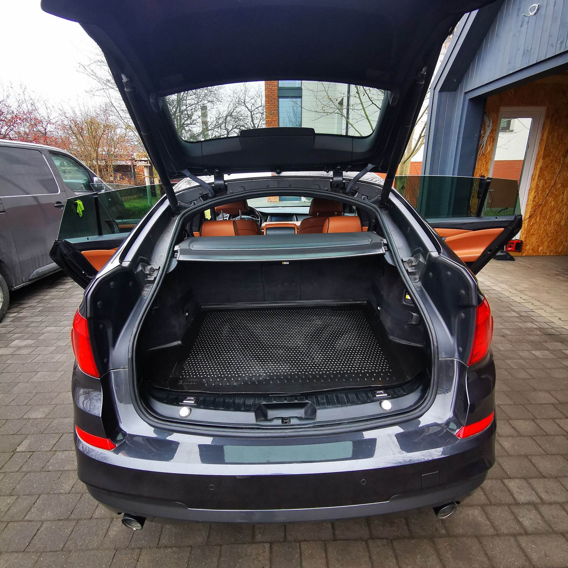 BMW F07 5GT 535D 2012