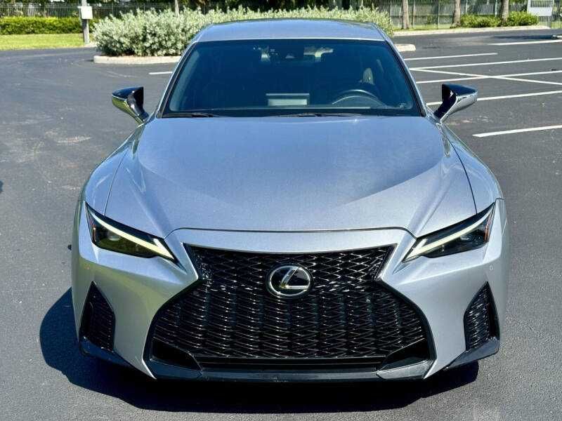 2021 Lexus IS 350
