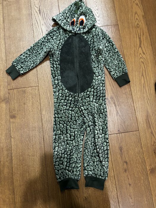 Кінгурумі динозаврик H&M.