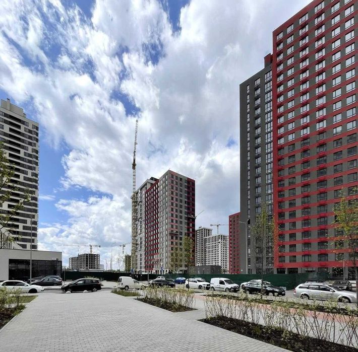 Продам 1к квартиру в ЖК Варшавський 3 Вид у двір