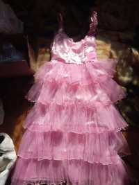 Детское платье на  5-7 лет