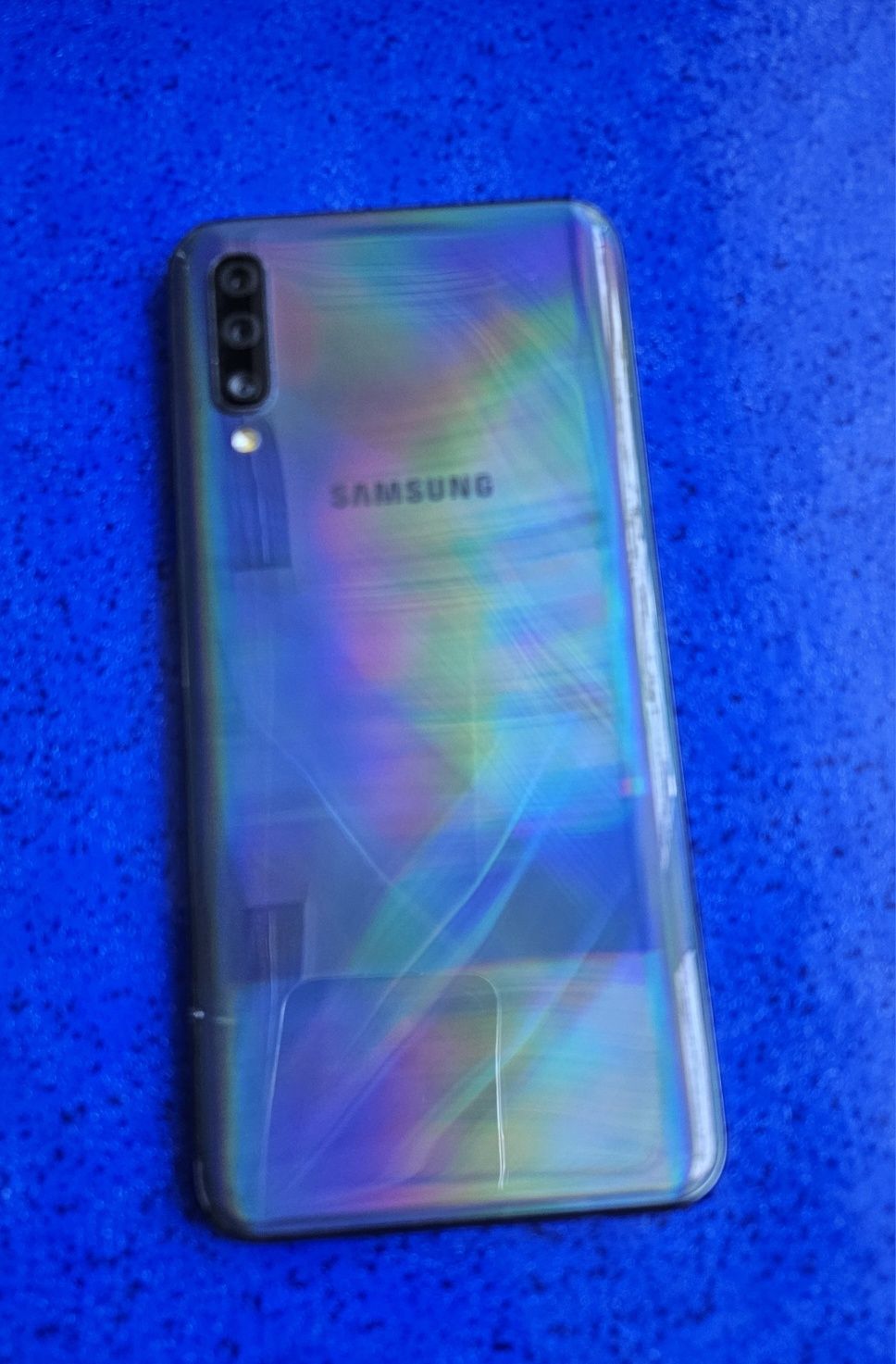 Samsung A50, bardzo dobry stan, granatowy