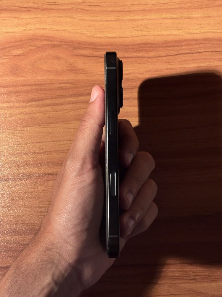 iPhone 16 Pro (Ligado a 30 dias)