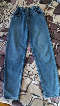 Красивые джинсы Момы на девочку,рост 152