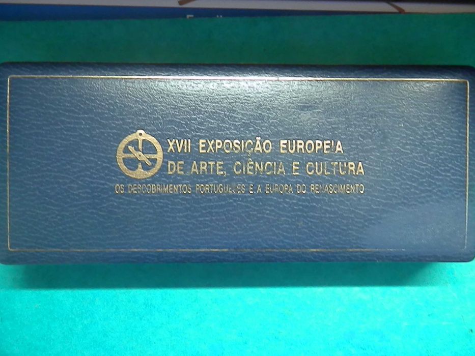 1327 - PROOF: 1983 XVII Exposição 500, 750 e 1.000$00 Ag., por 54,00