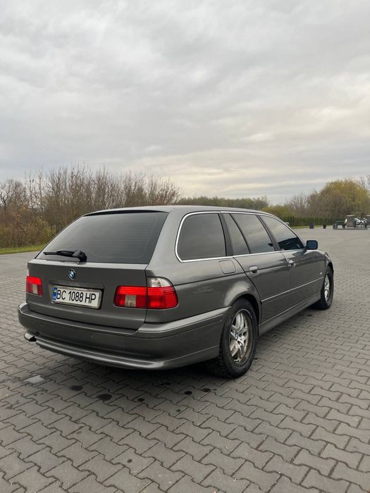 BMW e39 2002 рік автомат