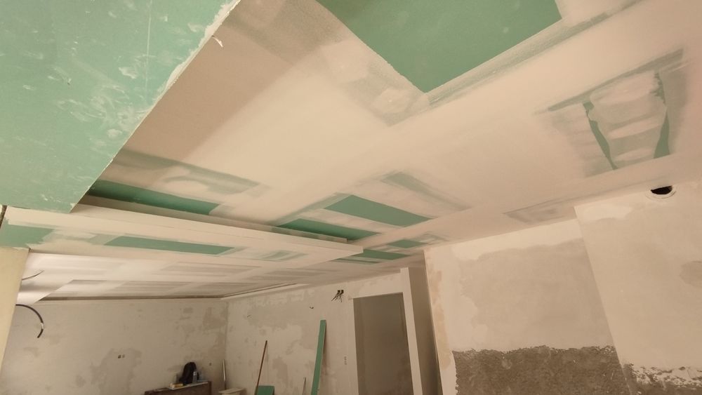 Faço barramento em Pladur ao M2