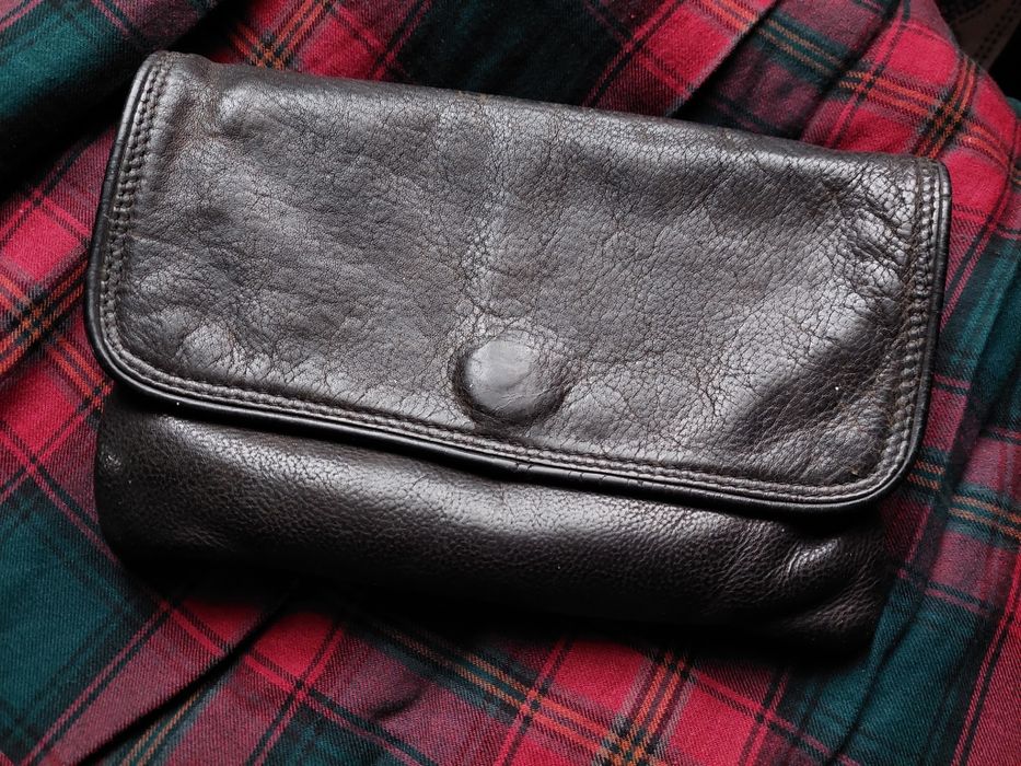 Продам кожанный клатч