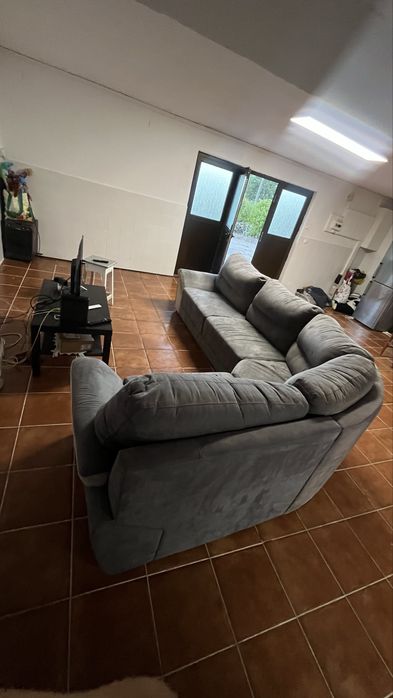 Sofá Chaise Lounge em otimas condições, só aceito dinheiro em mãos!!!