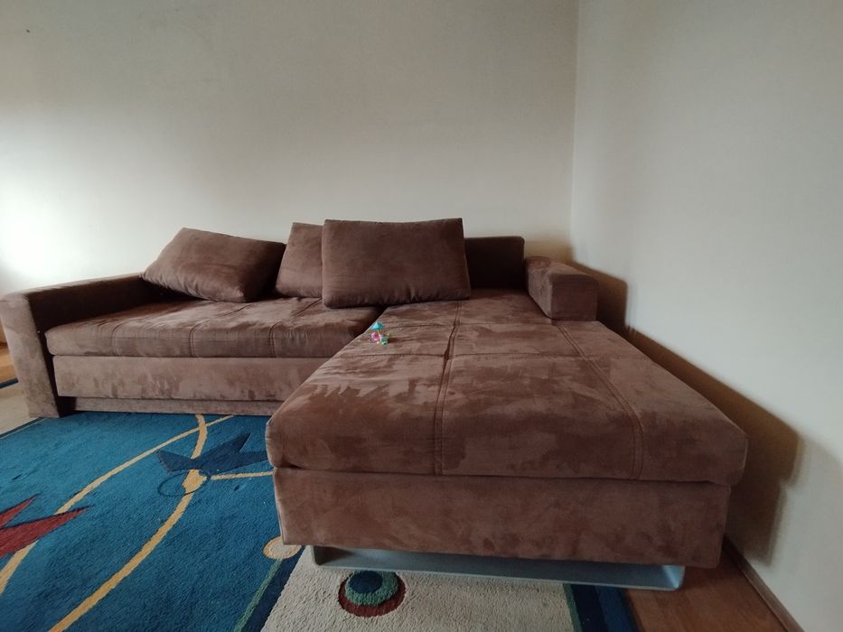 Narożnik 250x180 brązowy z funkcją spania rozkładany Zadbany.