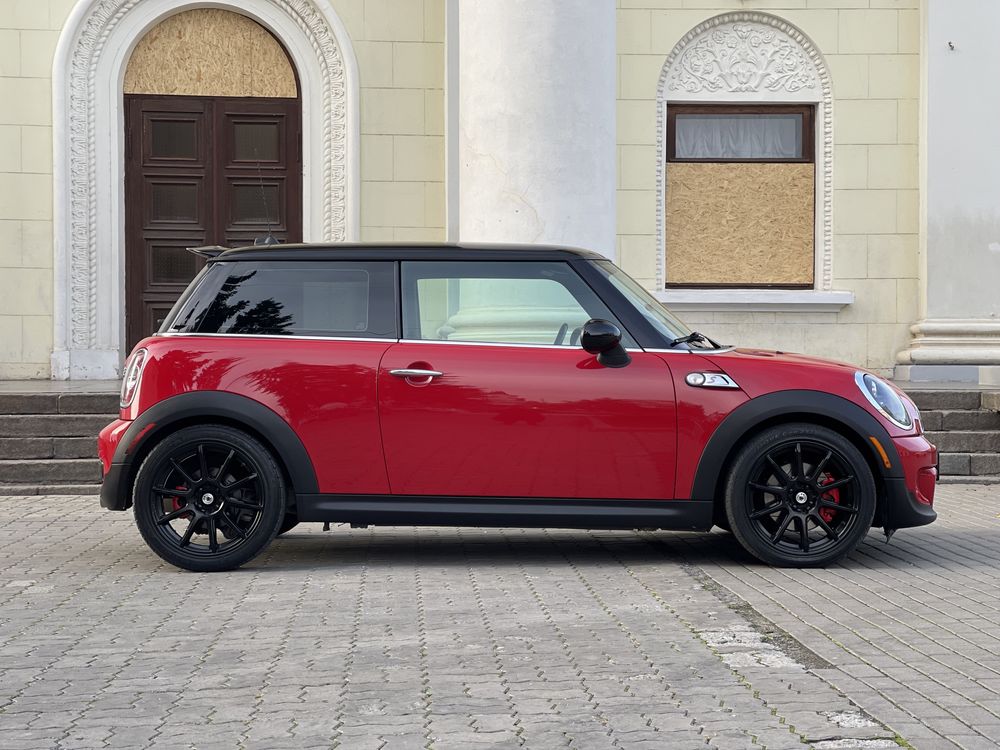 Продам Mini Cooper S