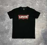 Футболка Levis