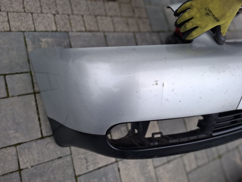 Audi a3 8l lift 00-03 zderzak przod przedni srebrny ly7w