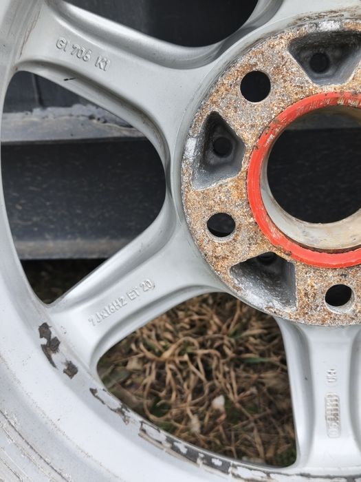 Koła Alufelgi BMW 5x120 225/55/16R ET20 E39/E60/E61/E36/E38/E46/E90