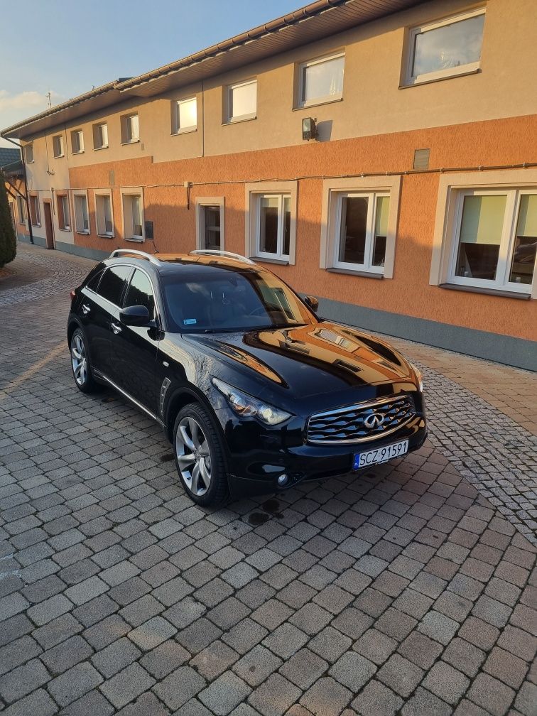 Infinity FX50 S Premium.Mały przebieg.Tylna oś skrętna!!!