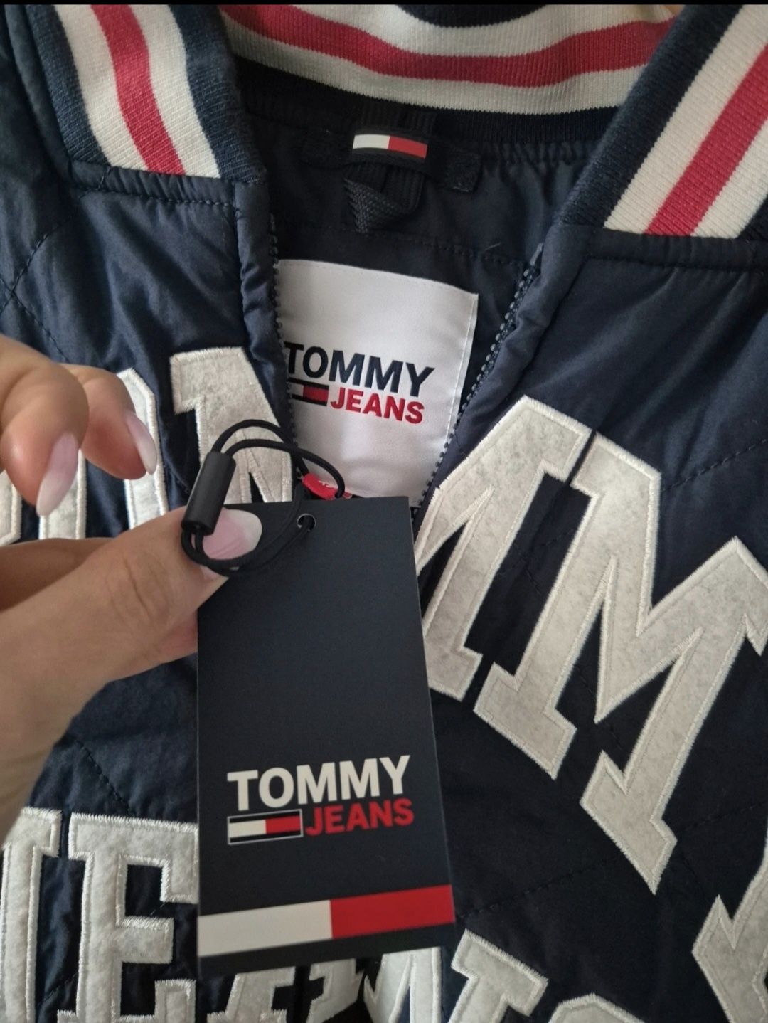 Bomberka kurtka College bejsbolówka Tommy Jeans nowa xs s pikowana