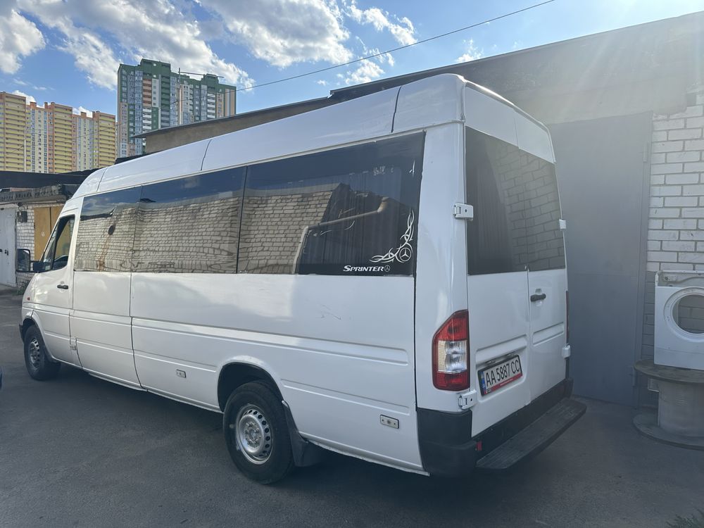 Mercedes Sprinter 2.9  18мест