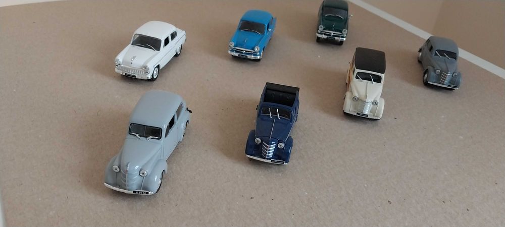 колекційні машинки 1:43 Деагостіні