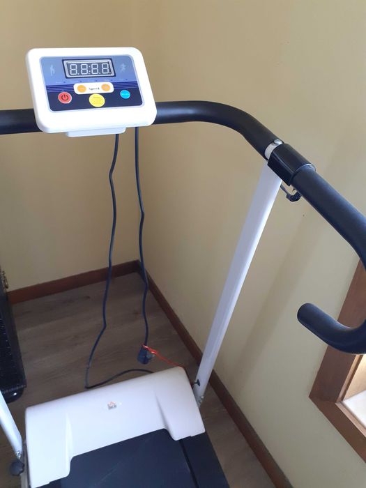 Passadeira de caminhada/ corrida Homcom nova