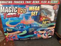 Cветящийся гибкий трек, гоночная трасса для машинок MAGIC TRACKS