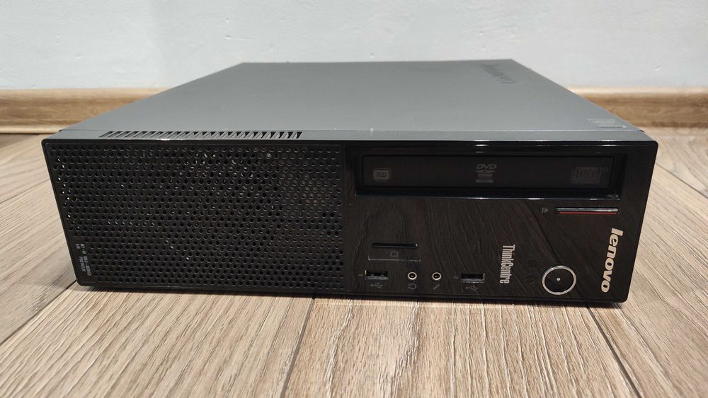 Komputer Lenovo ThinkCentre E73 Pentium G3240 4/250GB Windows 10 Pro