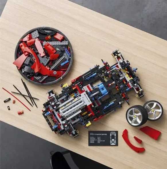 Конструктор FERRARI  SP-3 3778 деталей, маштаб 1:8 схожий на  Lego