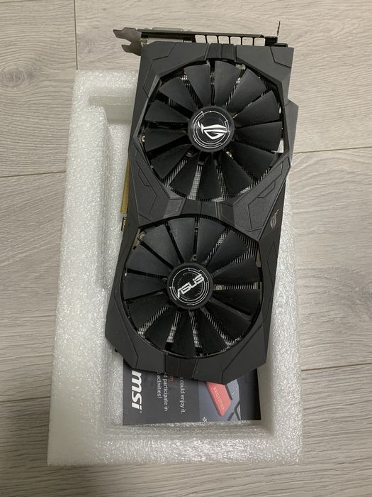 Відеокарта ASUS RX 570 8GB