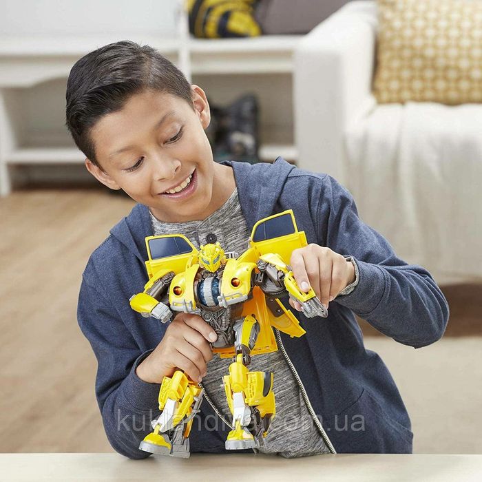 Трансформер Бамблбі Інтерактивний/Bumblebee Power Charge Hasbro