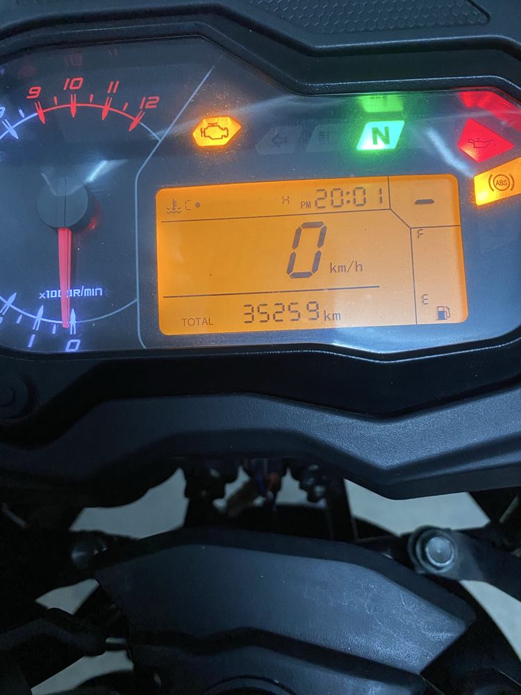 Benelli  trk  502