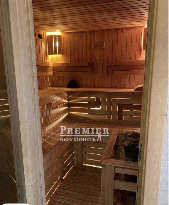 Продам сучасний двоповерховий будинок