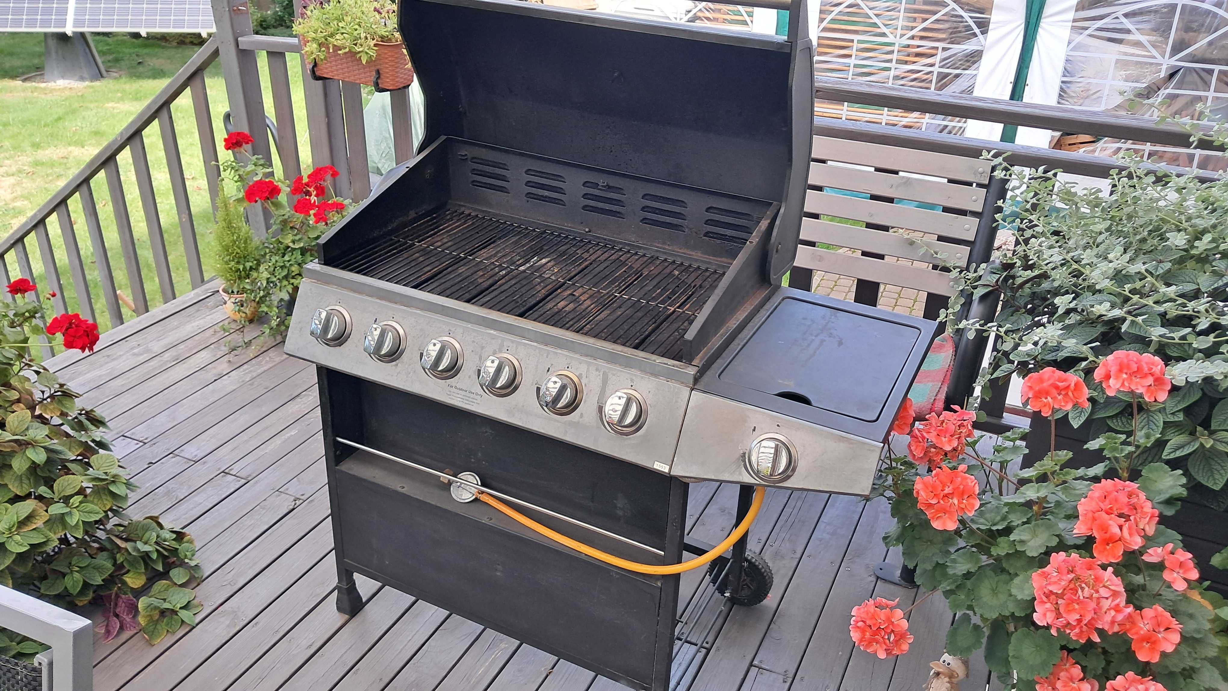 Grill gazowy 6 palnikow+jeden