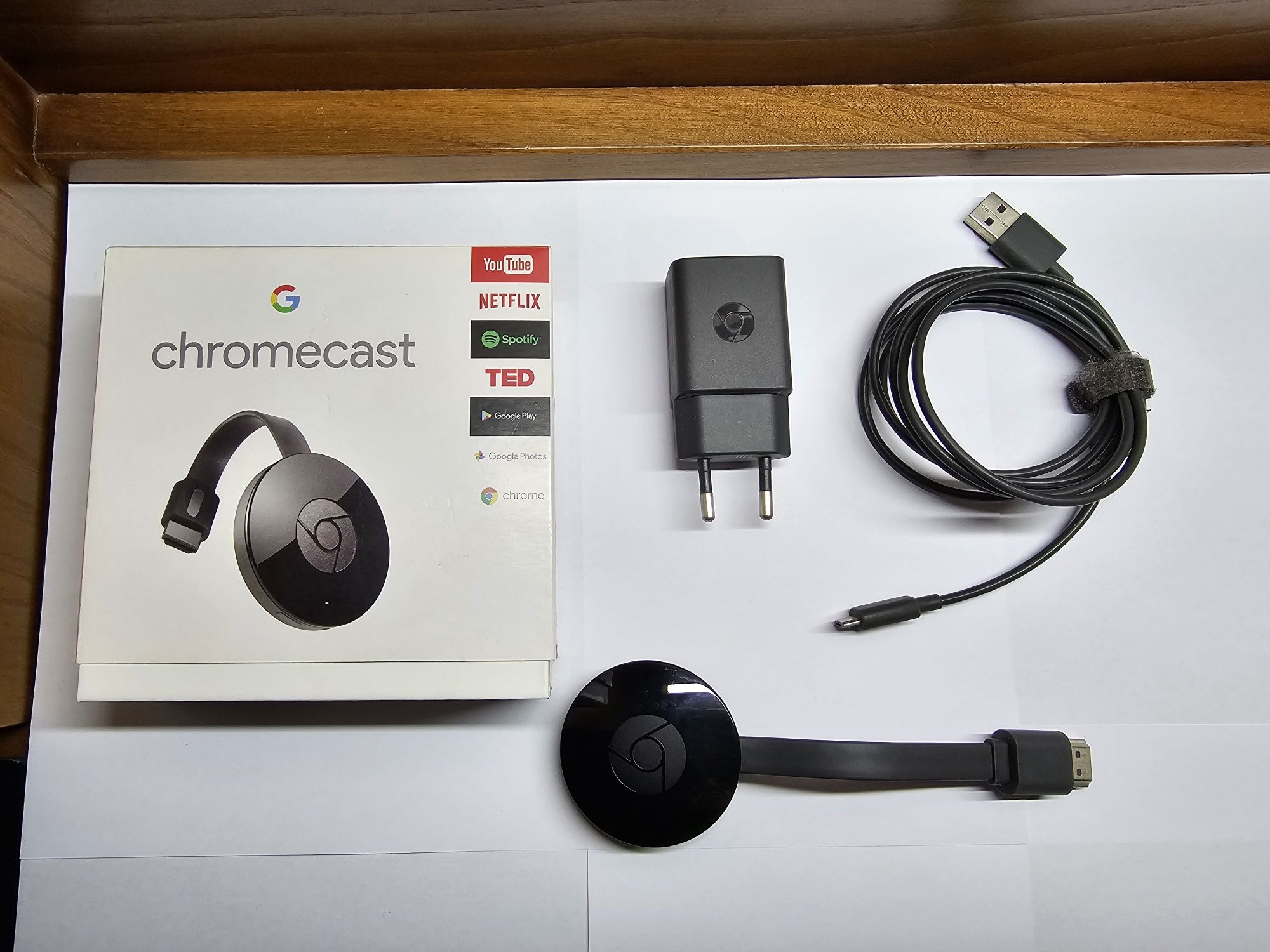 Google Chromecast 2 HDMI Streaming NC2-6A5