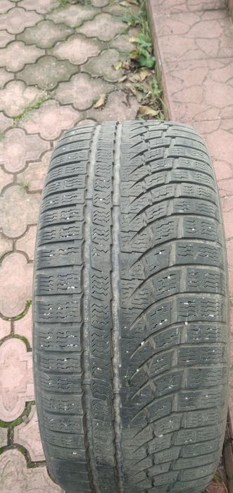 1 шина нокіан зи ма 245/45/18 1800 грн