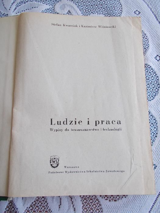 Podręczniki szkolne Ludzie i Praca