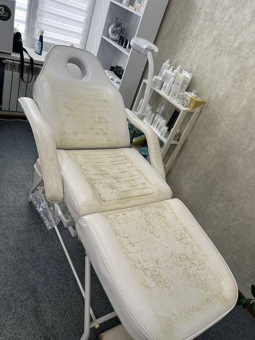 Виїзна хімчистка мʼяких меблів СУШКА В ПОДАРУНОК