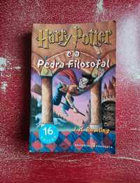 Livro Harry Potter e a pedra filosofal