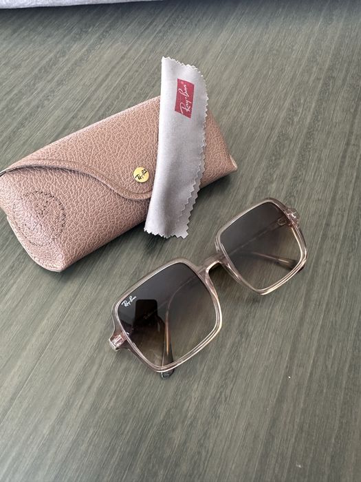 Ray Ban RB1973 , modelo 128151 Square II