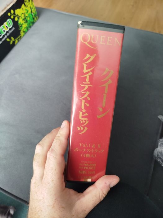Cassetes VHS edições japonesas dos Queen