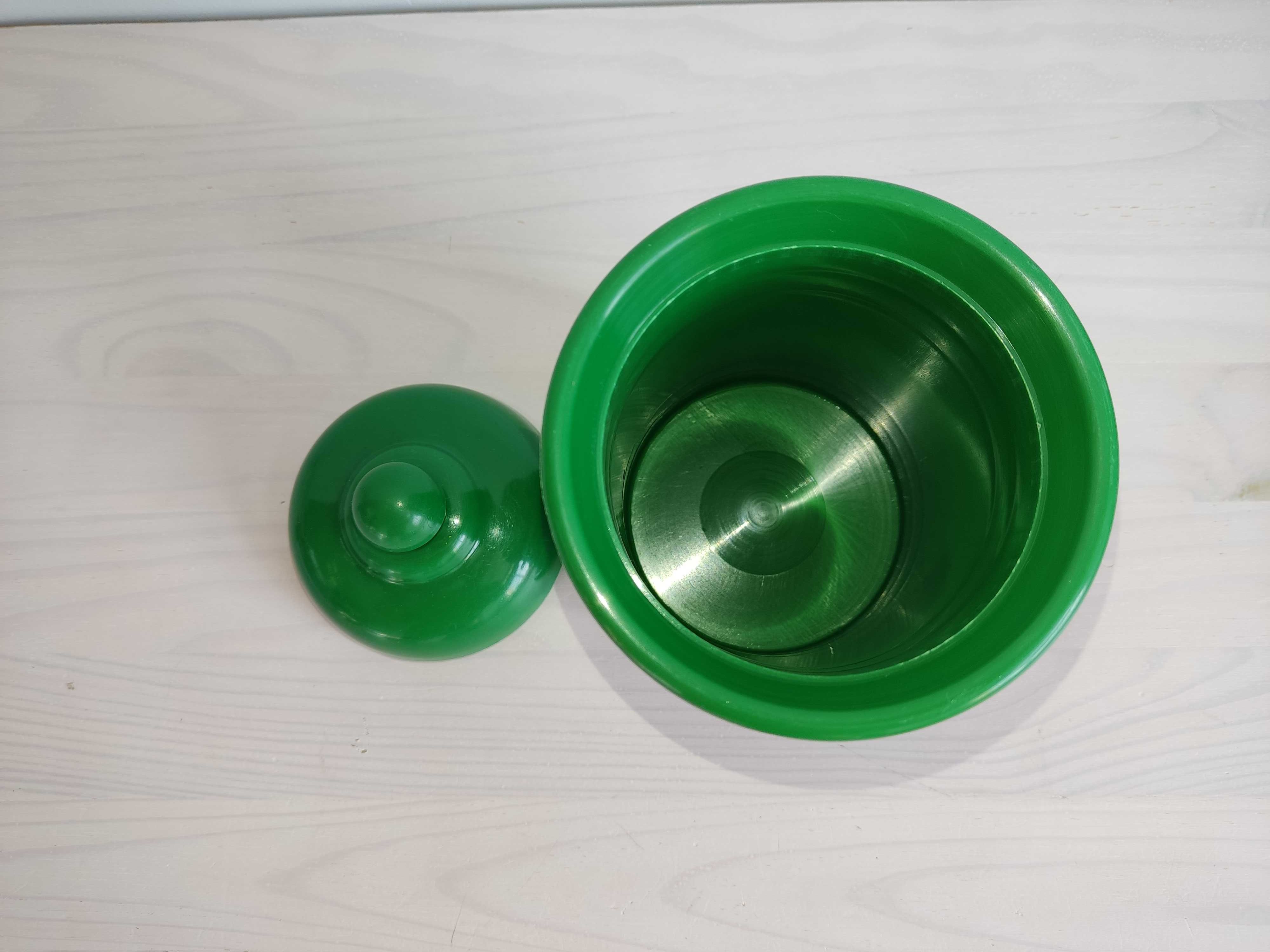 Pojemnik plastikowy zielony na mąkę PRL