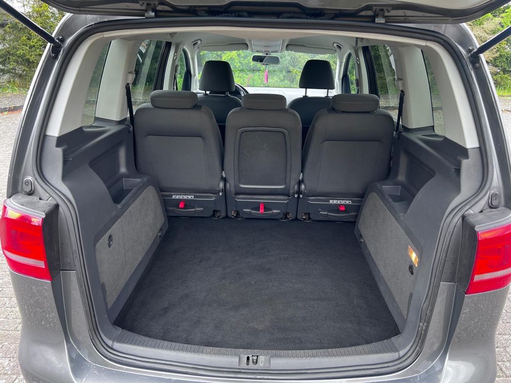 Volkswagen Touran 2.0 TDI 140 KM | Park Assist | Navi | 2011r